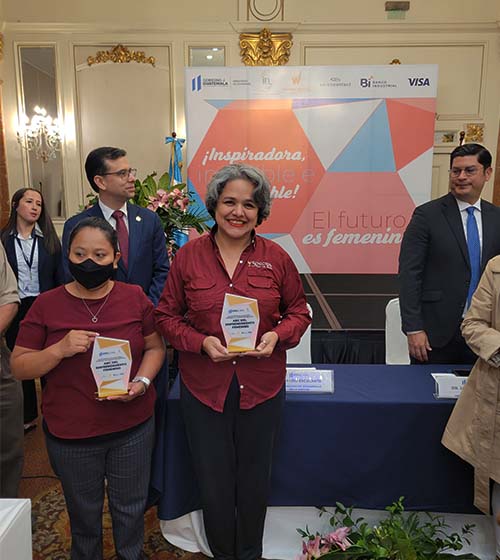 emprendedora del año<br />
